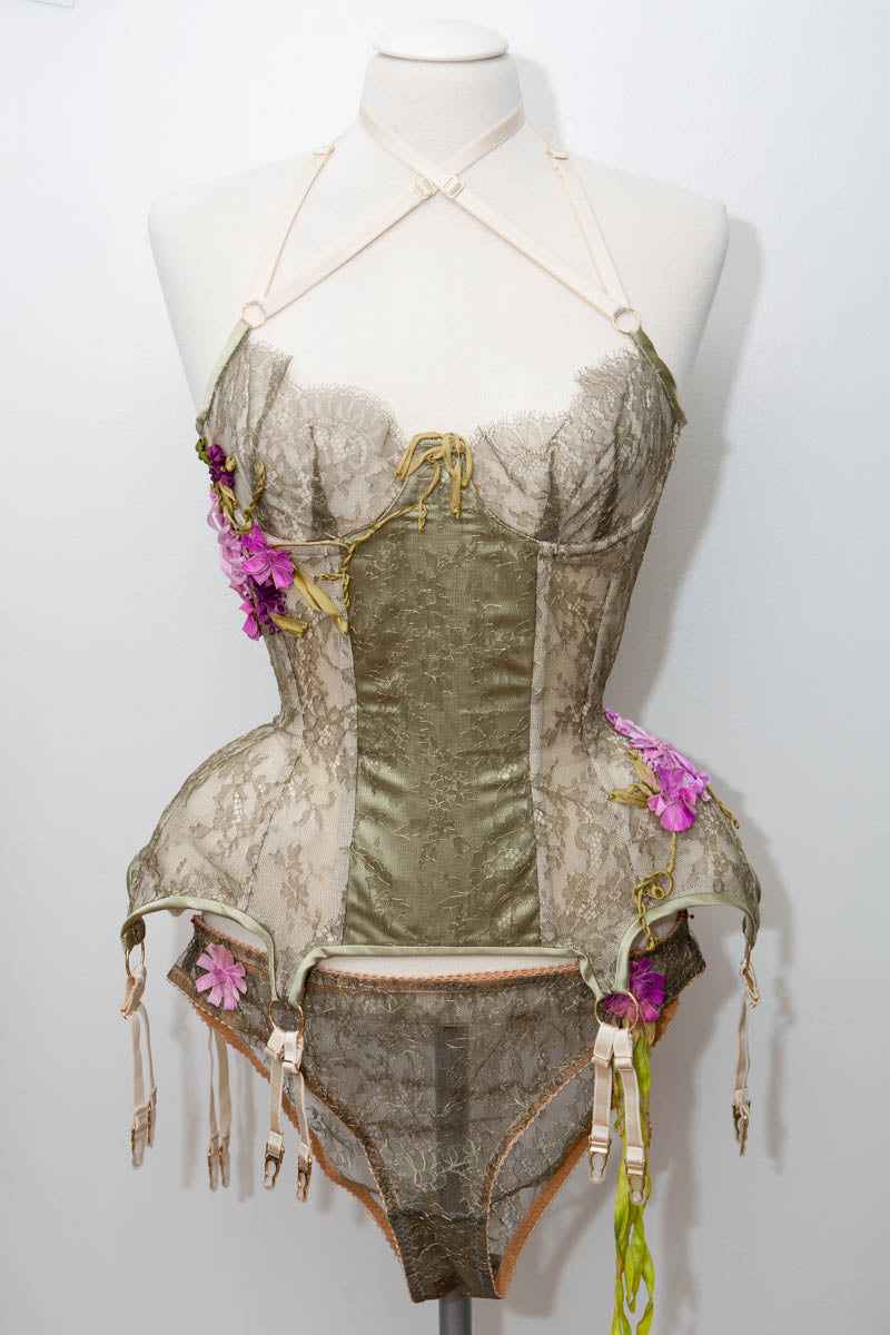 'Botanisk' Cupped French Lace & Bobbinet Corset With Silk Ribbon Embroidery