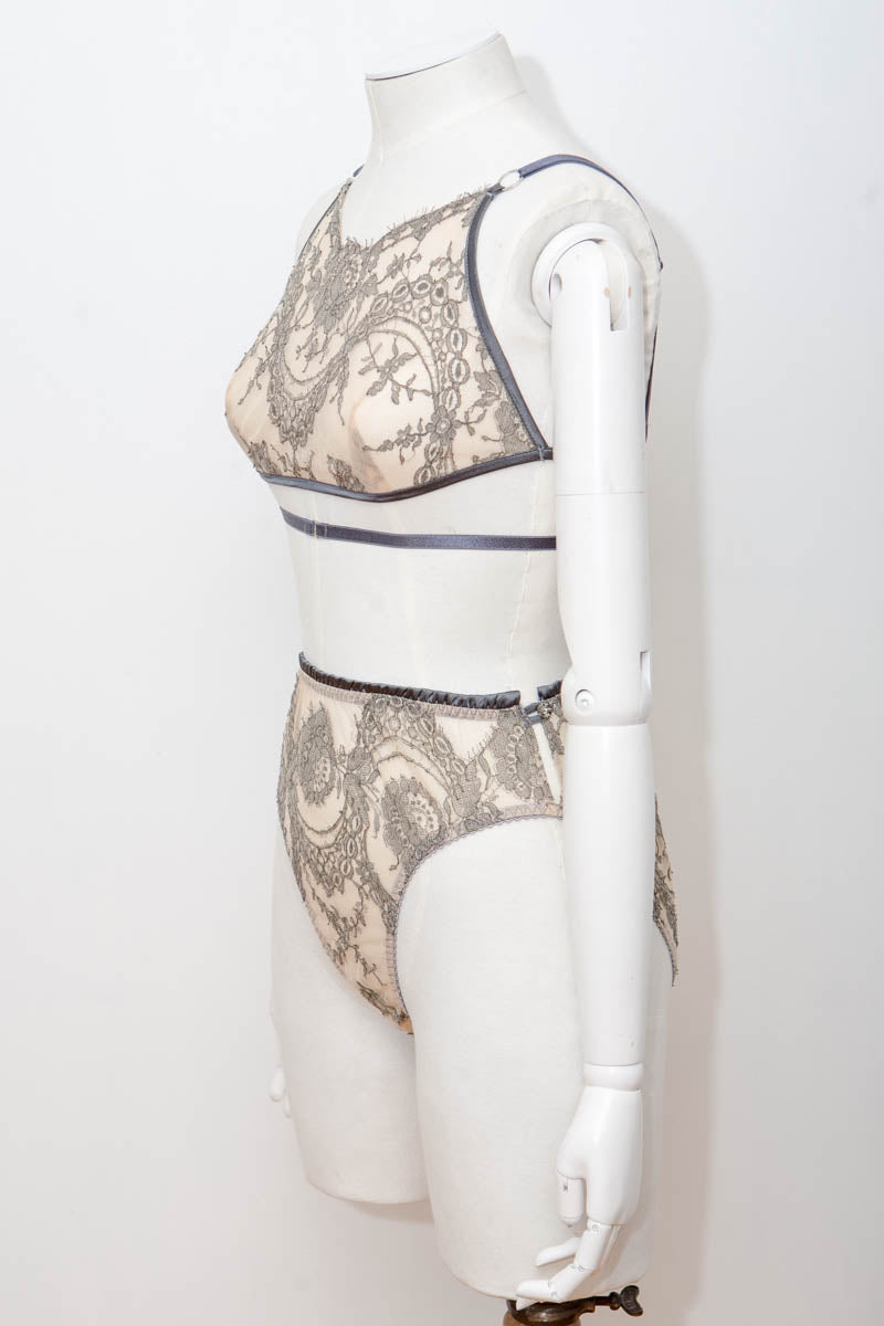 SAMPLE Grey Chantilly Lace Bralet, Waspie & High Leg Briefs - Size UK 8/UK10 ONLY