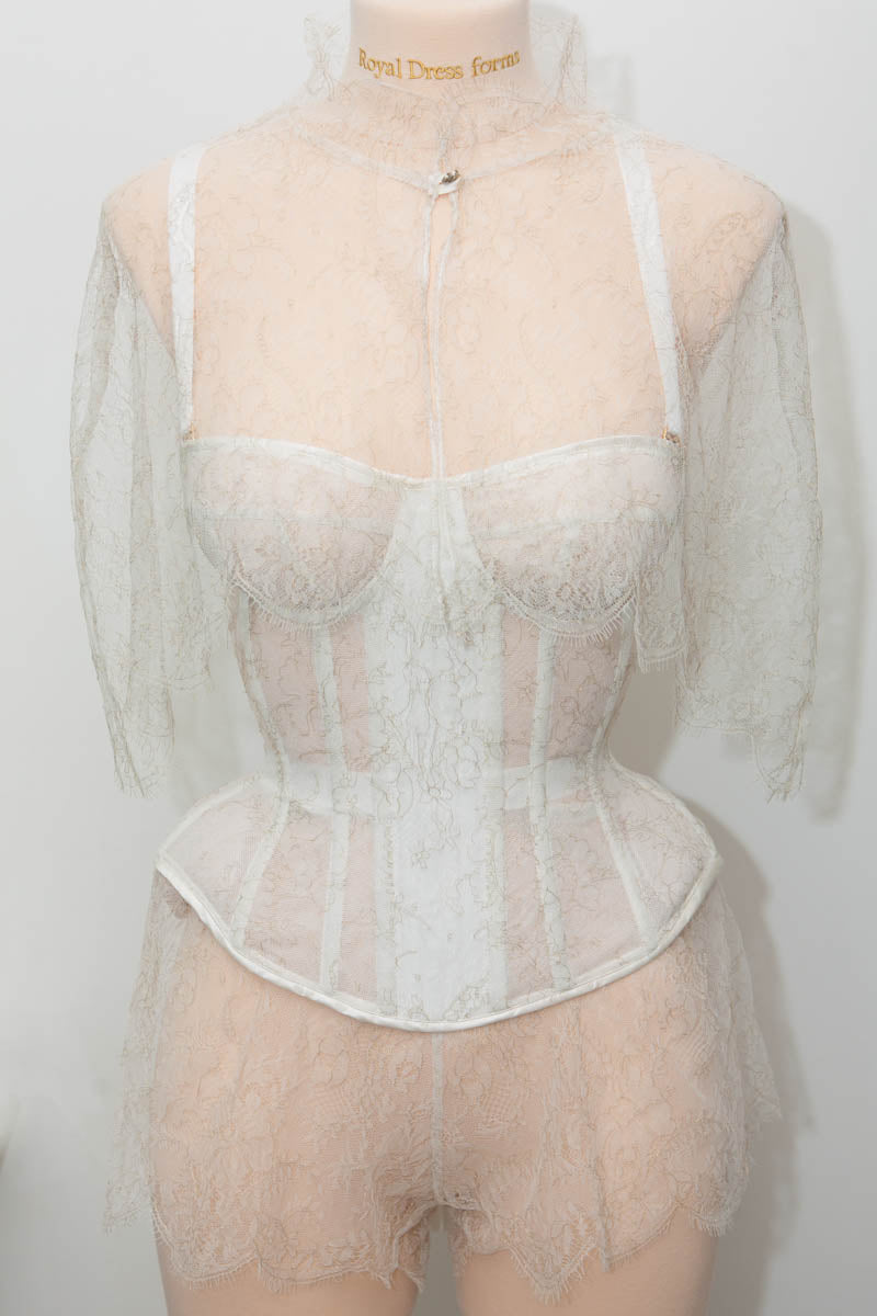 SAMPLE: Bridal ensemble: cupped corset, capelet & tap pants in ivory/gold lace: KL 8 - 30D/32C/34B bust, 21" waist, UK 10